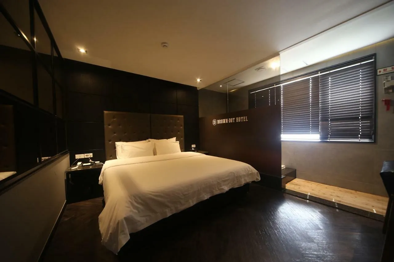 Beomil Brown Dot Hotel Busan