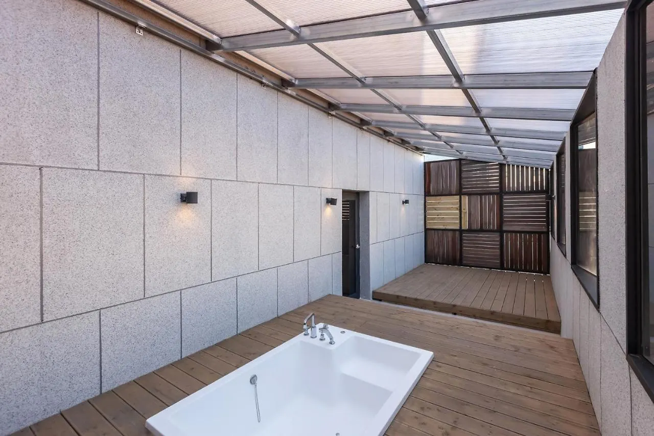 Beomil Brown Dot Hotel Busan