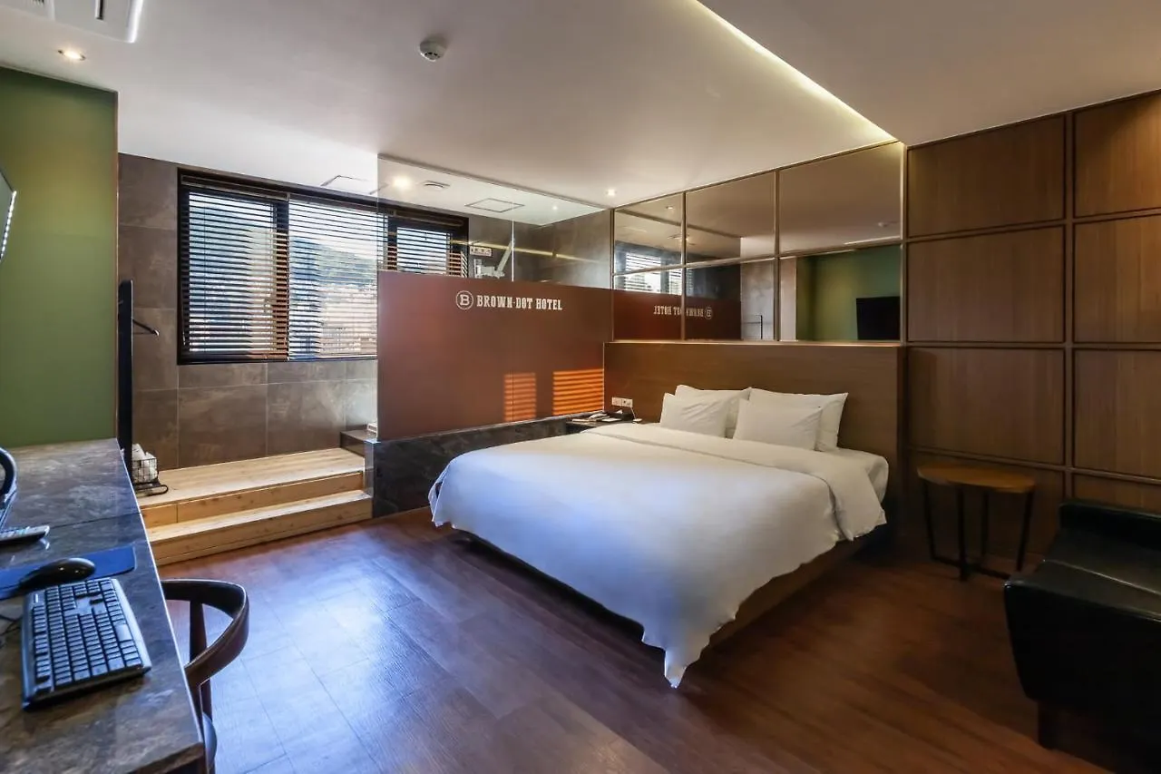 Beomil Brown Dot Hotel Busan