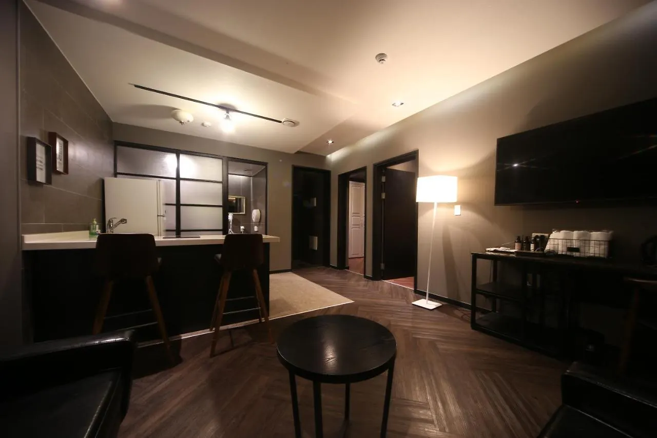 Beomil Brown Dot Hotel Busan