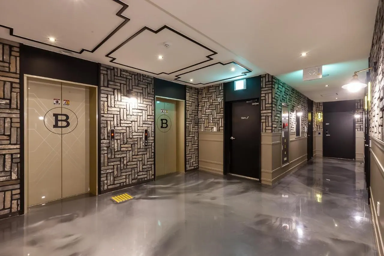 Beomil Brown Dot Hotel Busan